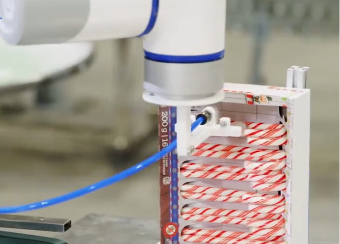 How Cobots Are Boosting Efficiency by 50% in the Food & Beverage Industry